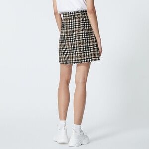 Marc Cain Mini Skirt Academia Wool blend Plaid Houndstooth Neutral Tan Cream 8